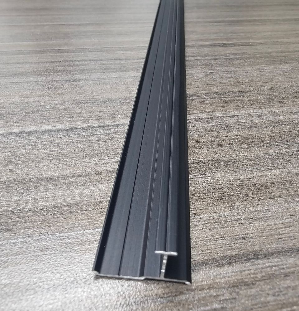T-stuk Zwart