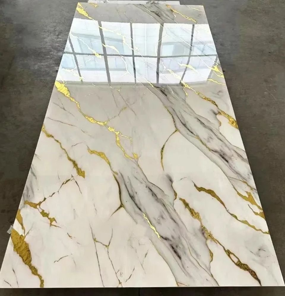 Marmerlook Goldi 280x122cm – 0022